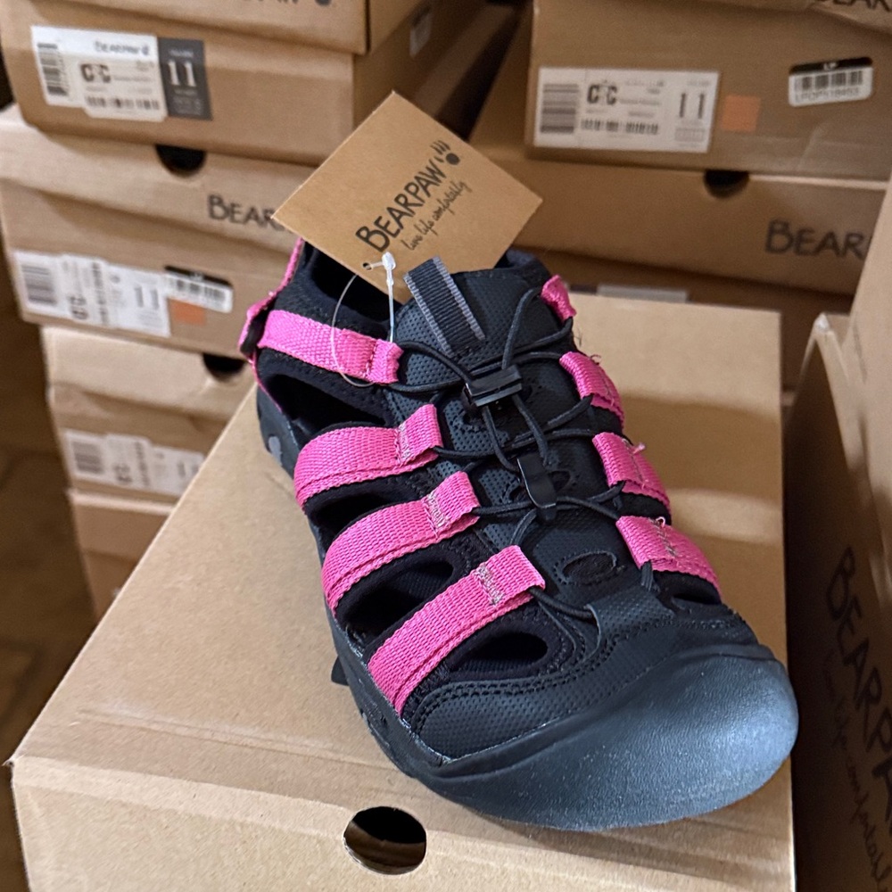BearPaw Women's  Memuru Sandals - Picture 3 of 3